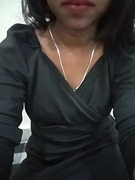 Sexy-Zeenat online show from July 19, 5:22 am