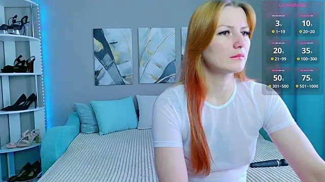 Redhead Vixen   online show from June 16, 1:30 am