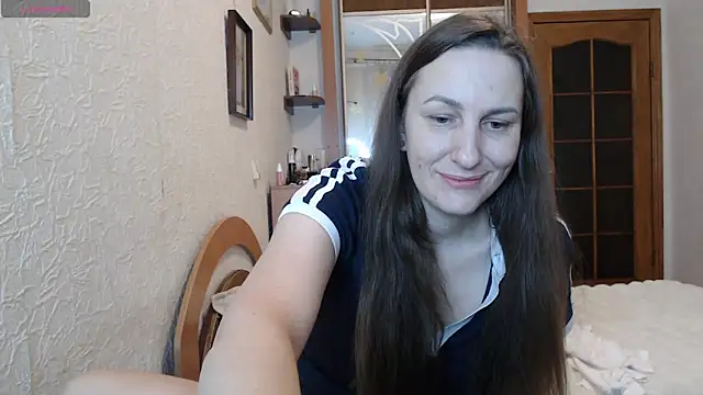 Yevgeshka-Milashka online show from February 26, 4:33 am