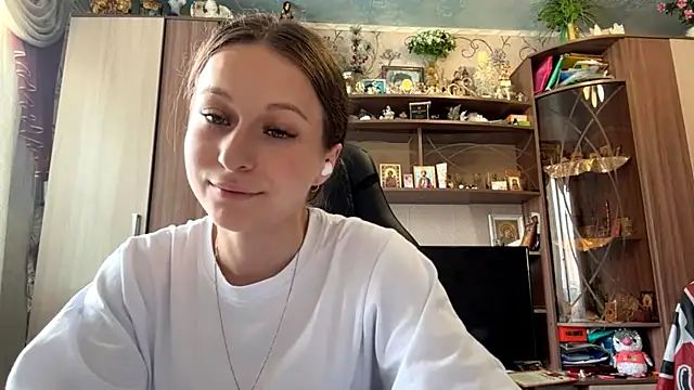 TaIliedGuest online show from June 2, 9:55 am