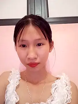 Snapshot of Abi_girl12 chatting on June 9, 4:07 pm Abi girl12 online show from June 9, 4:07 pm