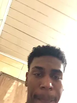 Snapshot of preeto_gostoso chatting on July 18, 10:02 pm preeto gostoso online show from July 18, 10:02 pm