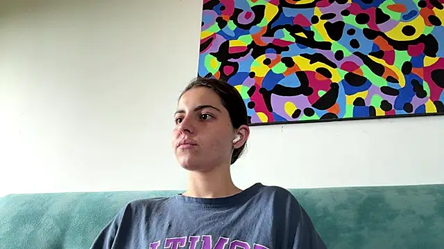 MarisaKomar online show from June 14, 7:54 am