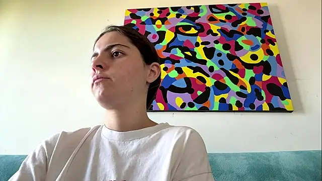 MarisaKomar online show from June 16, 7:11 am
