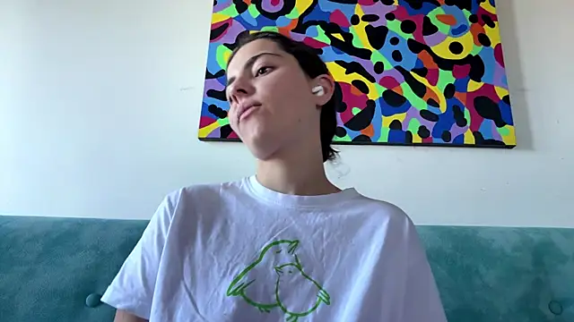 MarisaKomar online show from June 29, 7:25 am