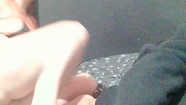 Snapshot of darkseduction93 chatting on July 30, 8:52 pm darkseduction93 online show from July 30, 8:52 pm