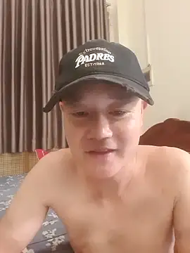 boy zin007 online show from June 6, 7:02 am