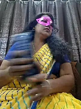 Hot Sreeja Tamil online show from August 4, 4:26 am