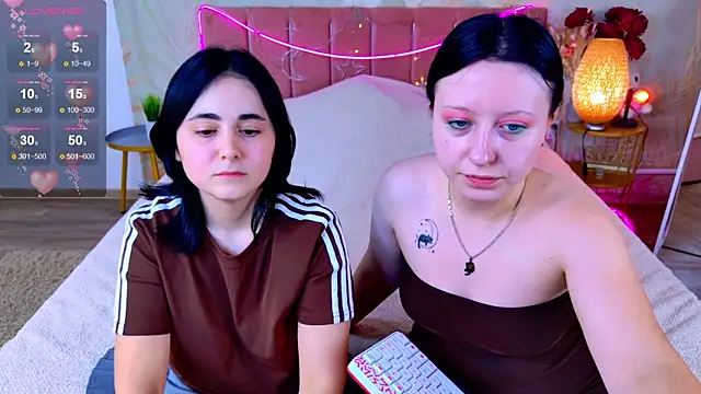 RuthHalll online show from June 27, 10:20 am
