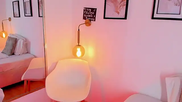 Ivy Blackk online show from June 19, 1:48 pm
