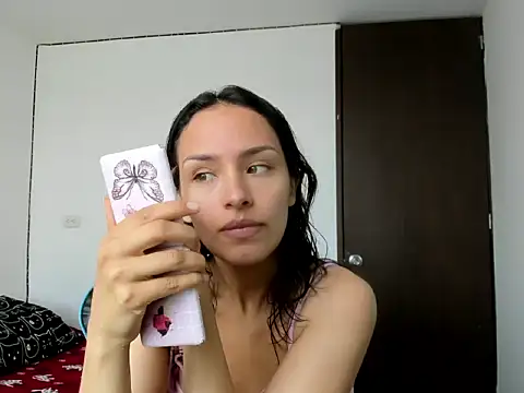 Megan blue   online show from June 27, 6:02 pm