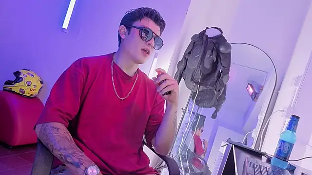 angel still  online show from June 26, 3:33 am
