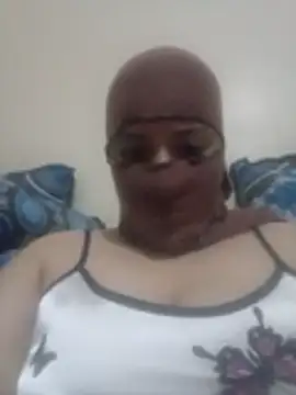 Snapshot of daloua_sexy chatting on July 5, 11:45 pm daloua sexy online show from July 5, 11:45 pm