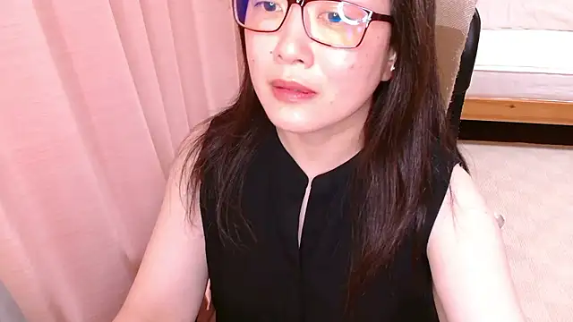 LENA-xo online show from June 15, 3:36 pm