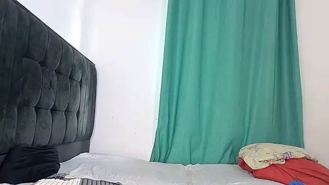 Fluffy Pillows online show from June 23, 8:23 am