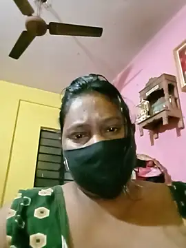 Snapshot of Sampa-hot-boudi chatting on July 6, 5:15 pm Sampa-hot-boudi online show from July 6, 5:15 pm