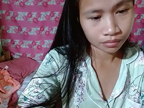 Snapshot of Itsme_Foxy_Shantale chatting on July 3, 10:27 pm Itsme Foxy Shantale online show from July 3, 10:27 pm