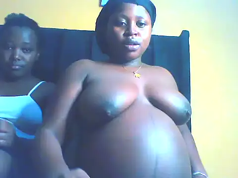 Snapshot of cherryobby chatting on June 25, 8:13 pm cherryobby online show from June 25, 8:13 pm