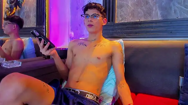 Brianhot0F online show from June 26, 12:09 pm
