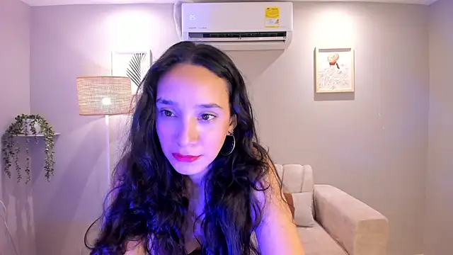 Adeeline  online show from June 9, 8:42 pm