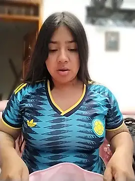 Amber Herrera online show from June 25, 12:20 pm