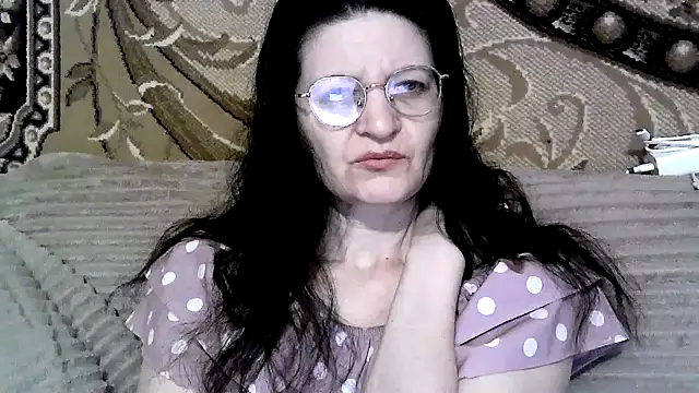 Dear Annet online show from July 12, 9:28 pm