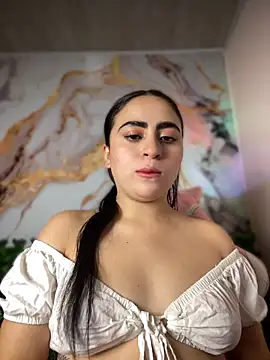 LILI 911 online show from June 16, 7:27 pm