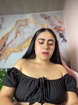 LILI 911 online show from June 17, 7:37 pm