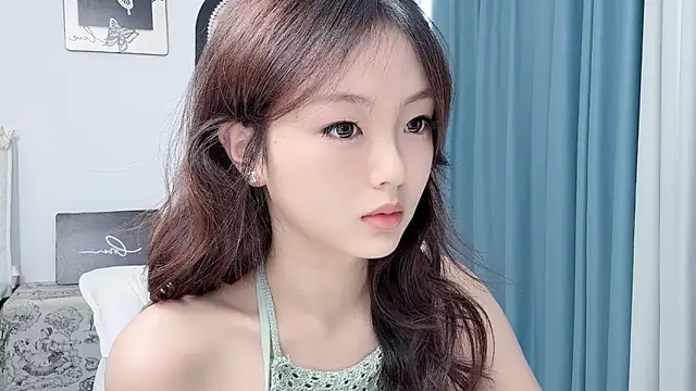 Snapshot of wenwen8888 chatting on July 1, 2:02 am wenwen8888 online show from July 1, 2:02 am