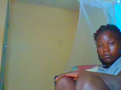 Snapshot of candycrusha chatting on July 22, 5:21 am candycrusha online show from July 22, 5:21 am
