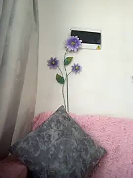 Mia Hony online show from July 13, 7:27 pm