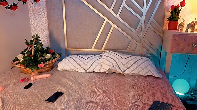 Snapshot of sammyRossek chatting on June 11, 12:47 pm sammyRossek online show from June 11, 12:47 pm