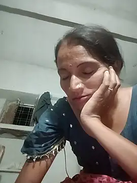 Hotnewbhabi riya online show from June 6, 5:28 pm
