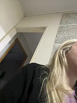 Snapshot of Alana_sc chatting on July 22, 12:08 pm Alana sc online show from July 22, 12:08 pm
