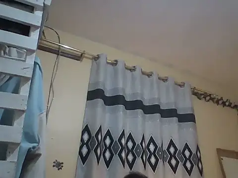 pretty-pussy7 online show from July 9, 2:37 am