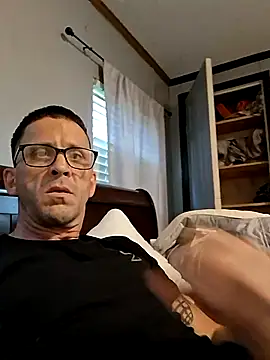 Snapshot of zigblake chatting on June 17, 10:21 pm zigblake online show from June 17, 10:21 pm