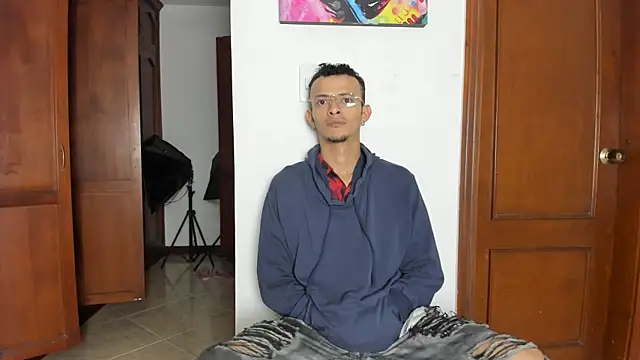 Snapshot of Mystic_orgams2 chatting on June 6, 1:38 pm Mystic orgams2 online show from June 6, 1:38 pm