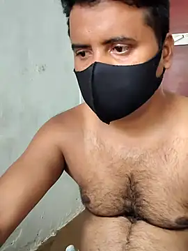 Snapshot of Lusty_mussty chatting on July 10, 6:39 am Lusty mussty online show from July 10, 6:39 am