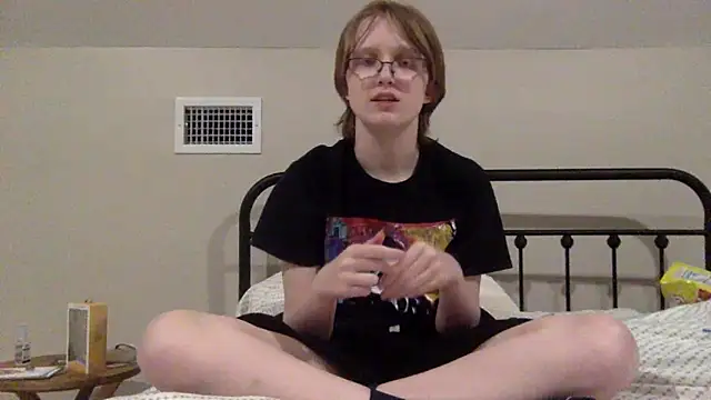 softie callie online show from June 11, 10:41 pm