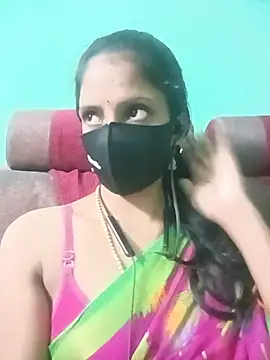 Snapshot of Tamil-chithura chatting on August 8, 5:04 pm Tamil-chithura online show from August 8, 5:04 pm