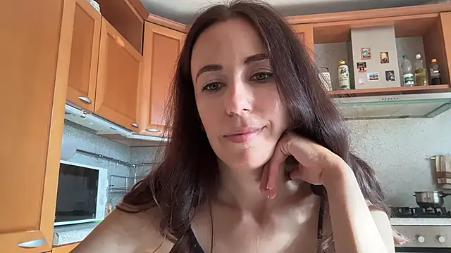 Flamingo Queen online show from July 15, 4:29 am