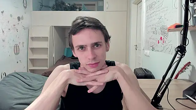 urgoddessboy online show from June 11, 7:34 pm
