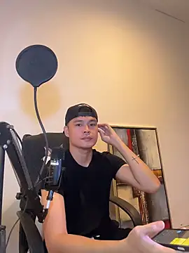 clarkdangerous online show from June 19, 12:04 am