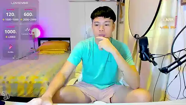 clarkdangerous online show from July 28, 12:40 am
