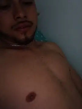 Snapshot of 5444Hit chatting on June 13, 10:24 am 5444Hit online show from June 13, 10:24 am