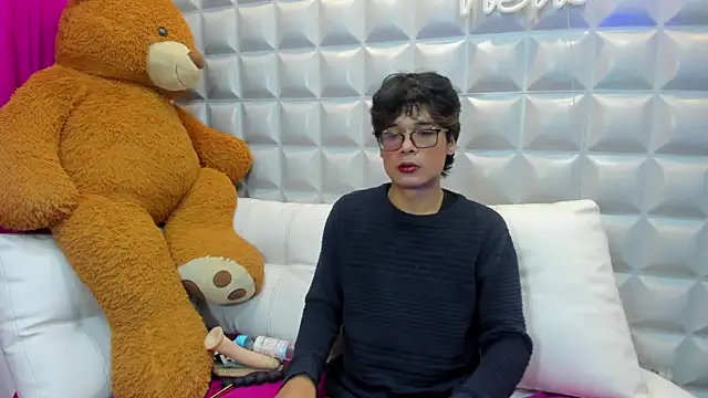 maximo 2019 online show from July 3, 7:42 pm
