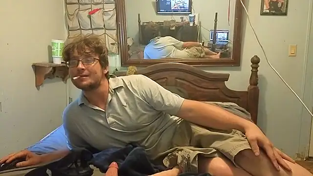 butttslut online show from June 28, 1:50 pm