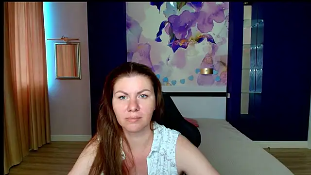 Snapshot of LunaKissesx chatting on July 3, 11:38 am LunaKissesx online show from July 3, 11:38 am