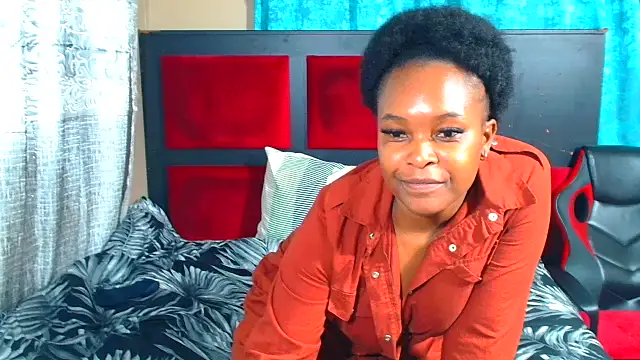 Snapshot of Lavendaxx chatting on June 29, 8:31 pm Lavendaxx online show from June 29, 8:31 pm