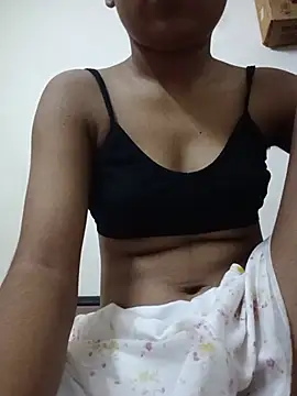 Snapshot of baby_girl_099 chatting on July 28, 7:59 am baby girl 099 online show from July 28, 7:59 am